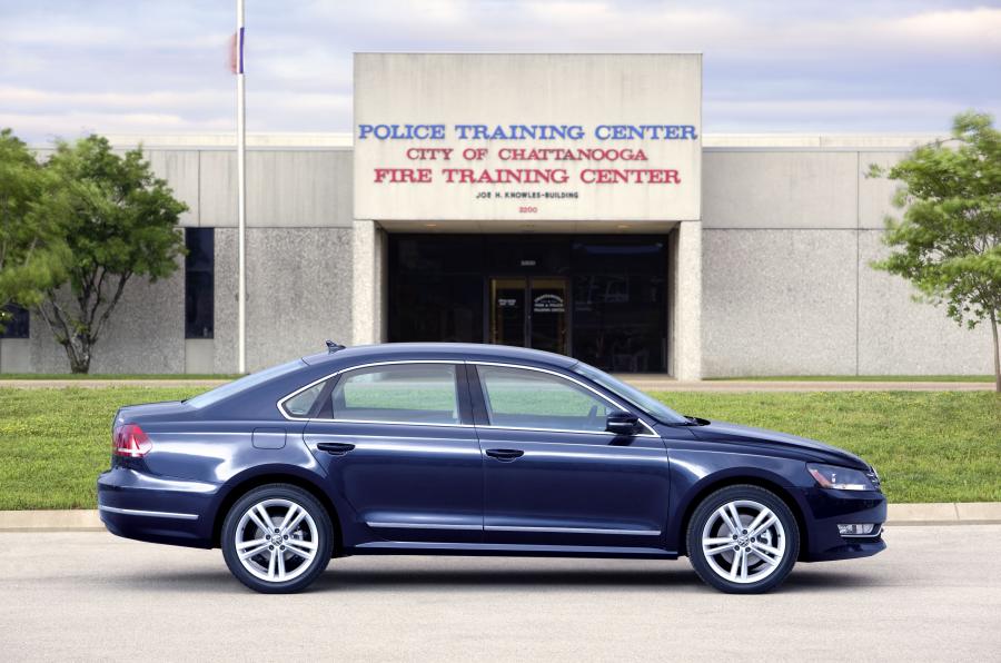  Volkswagen Passat 2011 года  (US) (фото 71 из 111)